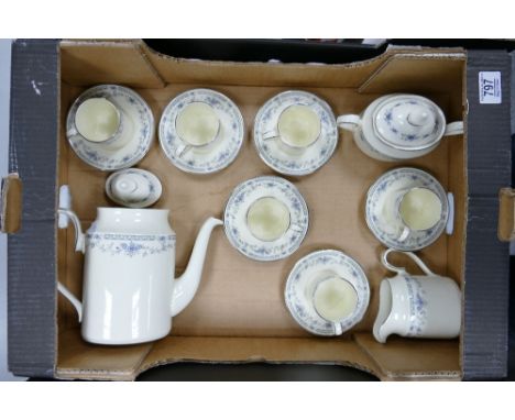 Minton Bellemeade Coffee set: to include, coffee pot, cups &amp; saucers, lidded sugar bowl, milk jug. (15 pieces) 