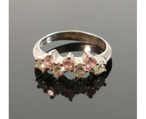 Silver ladies ring set with pink &amp; white stones: size M/N, 3.2g. 