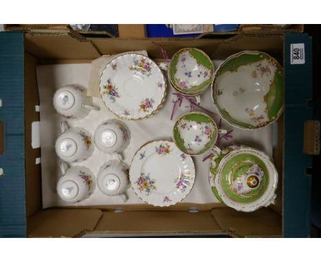 A mixed collection of floral decorated tea ware including: Royal Worcester cup &amp; saucers / side plates etc 