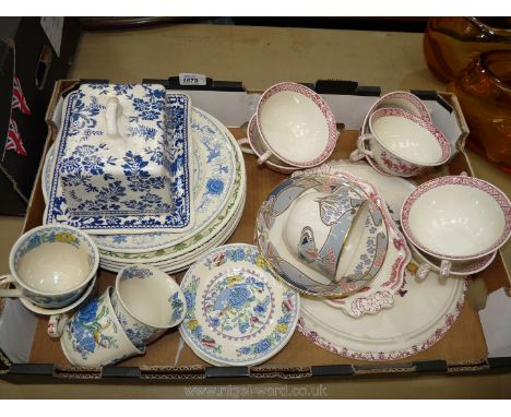 A quantity of miscellaneous Masons china including a cake plate, six fruit baskets pattern meat plate, six pink and white sou