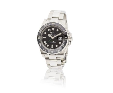 Rolex. A fine stainless steel automatic calendar bracelet watch with dual time zoneRolex. Belle montre bracelet en acier avec