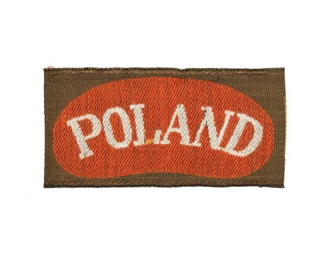 Red “Poland” patch. Worn by all units of the Polish Armed Forces in the West. Embroidered with the jacquard technique, probab