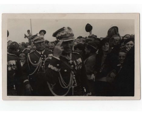 Postcard format photo. On the front Polish Marshal Edward Rydz - Śmigły visible, in the background a general of the Polish Ar