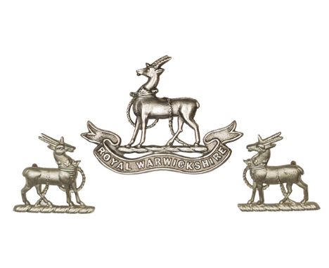 An all WM cap badge of The R Warwickshire Regt, and pair collars. Near VGC Plate 6  Part II of a Private Collection          