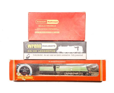 3 OO locomotives. Wrenn 2-6-4T locomotive (W2245). 1927 in Southern lined green livery. (Boxed with packing pieces and instru