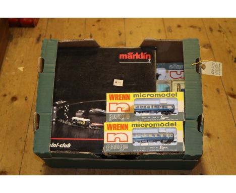 A quantity of N and Z gauge railway. A Marklin Z gauge Mini-club train set (81560) comprising; a DB   2-6-0 tender locomotive