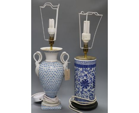 A Chinese blue and white cylindrical table lamp and a blue and white swan handled table lamp tallest excl. fittings 36.5cm