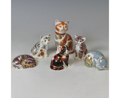 A quantity of Royal Crown Derby Paperweights, including 'Sleepy Tabby Kitten', 'Nice', 'Calico Kitten', 'Jock VI of Chartwell