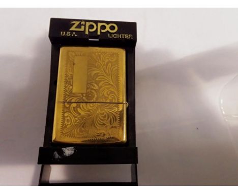 Cased gold plated Zippo lighter. UK P&amp;P Group 1 (£16+VAT for the first lot and £2+VAT for subsequent lots) 