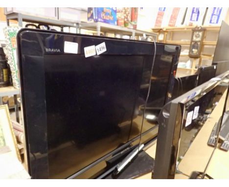 Sony Bravia KDL32S4000 32inch LCD TV with remote, working condition. All electrical items in this lot have been PAT tested fo
