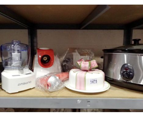 Ambiano compact food processor and pot and cheese dish. All electrical items in this lot have been PAT tested for safety and 