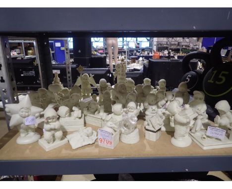 Quantity of Snow Babies ceramic figures. Not available for in-house P&amp;P 