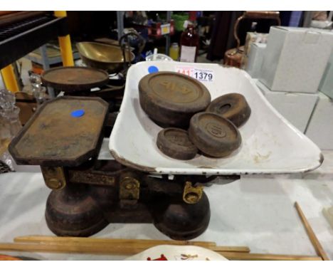 Vintage cast iron scales with weights and enamelled pan. Not available for in-house P&amp;P 