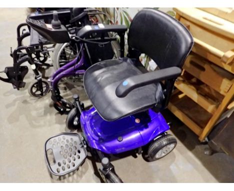 Care Co electric wheel chair with working accessories, no damage, powers up and charges fine, light is green and charger incl