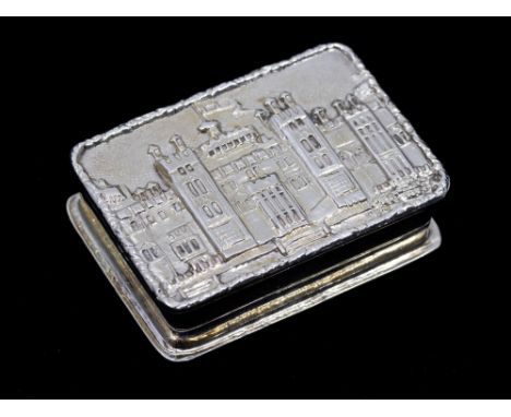 A Victorian style Castle Top "Windsor Castle" snuff box and cover, hallmarked by S J Rose, Birmingham, 1977, Jubilee mark, ap