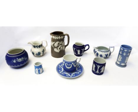 A mixed selection of Dudson or similar relief designed ceramics comprising: a milk jug, twin spouted miniature vessel and a c