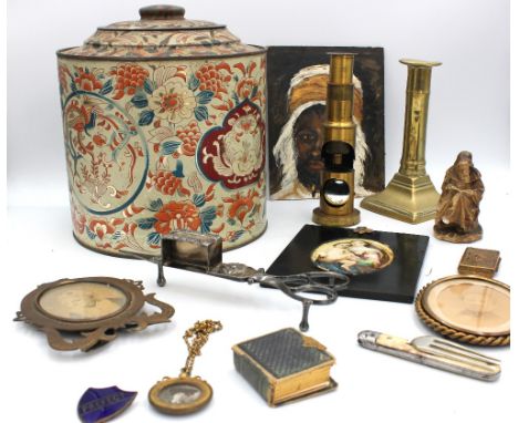 A mixed collectors lot to include pocket/travel microscope, 19th Century picture frames, continental white metal candle snuff