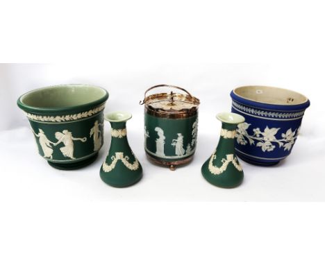A pair of Dudson posy vases with green ground and white foliate design, each approx. 15cm high, a Dudson green ground jardini
