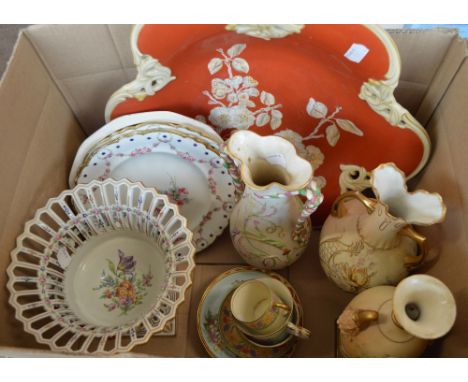 A small quantity of ceramics including an early 20th century Dresden pierced dish on integral stand, a Royal Worcester floral