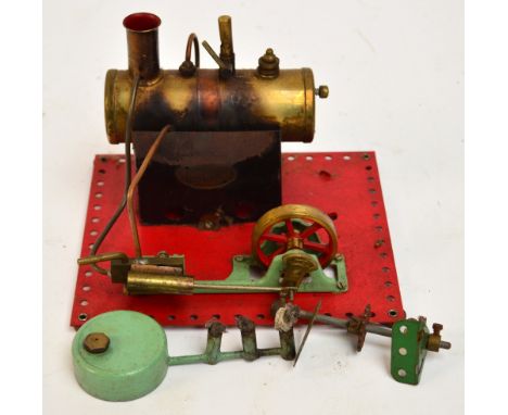 A boxed Mamod S.E.2. stationary steam engine, width 18cm.