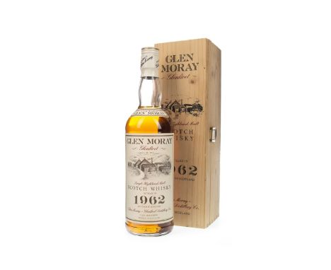 GLEN MORAY 1962 Single Malt Scotch Whisky 75cl, 43% volume, in wooden box.