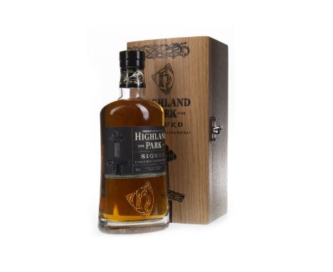 HIGHLAND PARK SIGURD Single Malt Scotch Whisky Matured in American and European oak sherry casks. 70cl, 43% volume, in wooden