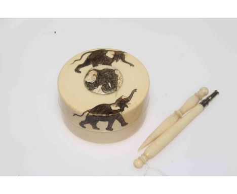 1920's ivory ring box with elephant decoration and two sewing implements (3).