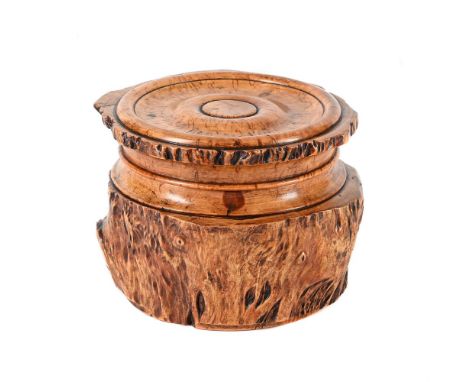 A KARELIAN BIRCH ROOT TABLE SNUFF BOX  MID 19TH CENTURY  Probably Baltic states or North European  9.5cm high, base 11.5cm wi