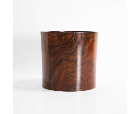 A Chinese hardwood brush pot, 20th century, possibly huanghuali, of cylindrical form, plain, 14.3cm high二十世纪 硬木笔筒Condition Re