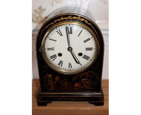 1920s chinoiserie cased dome topped mantel clock with circular dial and twin chain movement, 29cm high 