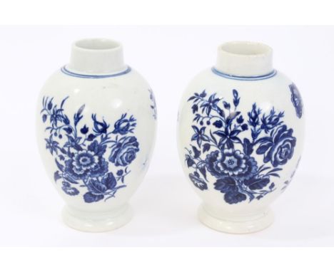 Pair of 18th century Worcester blue and white porcelain tea canister decorated with floral sprigs and butterflies, crescent m