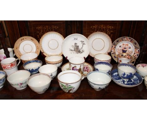 Collection of eighteenth and early nineteenth century English tea bowls, tea cups and saucers, factories to include Lowestoft
