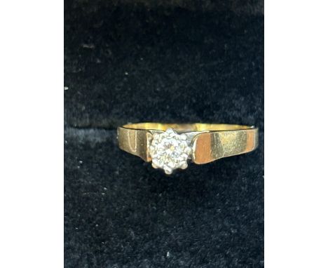 9ct Gold diamond solitaire ring Size O 2.3g 