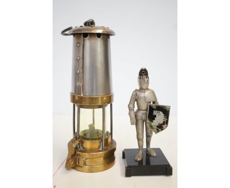Minors lamp together with a cigarette lighter in the form of a knight 