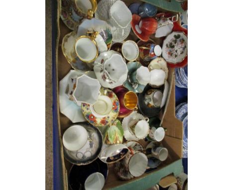 BOX CONTAINING CABINET CUPS AND SAUCERS