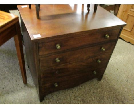 19TH CENTURY MAHOGANY COMMODE CHEST WITH FOUR FAUX DRAWERS WITH BRASS KNOB HANDLES WITH LIFT UP TOP
