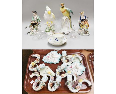 A Collection of British and European Ceramics and Glass, including a Worcester porcelain fluted tea cup and saucer with dry b