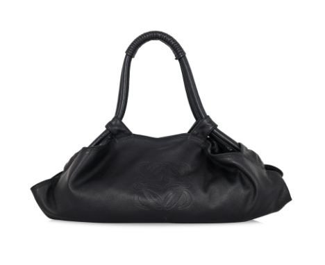 A LOEWE BLACK LEATHER NAPPA 'AIRE' SHOULDER BAG
Looped top handle, magnetic button closure, internal zipper compartment
Condi