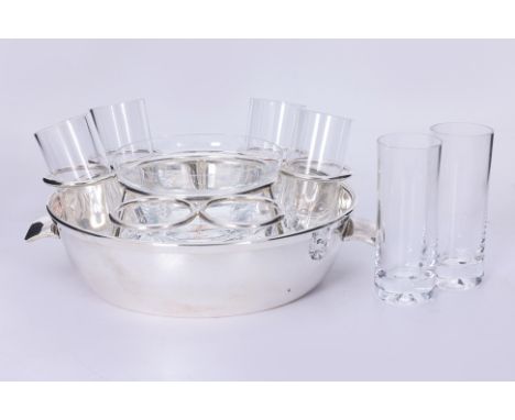 A SAINT HILAIRE CAVIAR AND VODKA SET
Silver plated dish with central glass caviar bowl and six shot glasses, with original bo