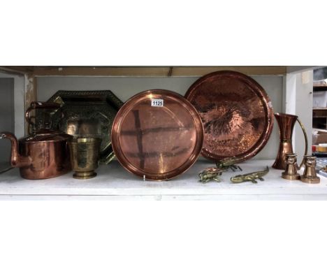 A Victorian copper kettle, hammered copper tray &amp; 2 others (1 A/F) &amp; bronze candlestick etc.