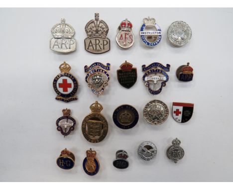 Selection of Various Lapel Badges including KC silver ARP ... KC white metal ARP ... 2 x KC WW2 Loyal Service ... KC brass an