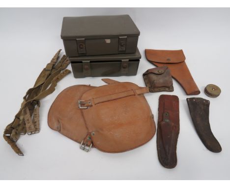 Small Selection of Various Equipmentconsisting 1939 pattern, leather revolver holster ... 1939 pattern, leather, pistol ammun