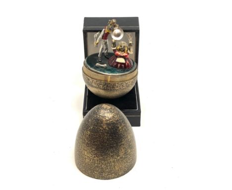 Stuart Devlin Silver Egg No 106 full silver hallmarks