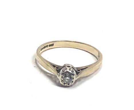 9ct gold diamond ring (2g)