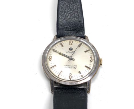 Vintage Gents Roamer vanguard wristwatch hand winding and in working order 