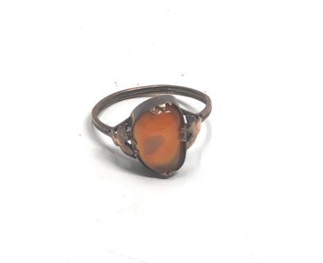 9ct gold antique carnelian dress ring (2.1g)