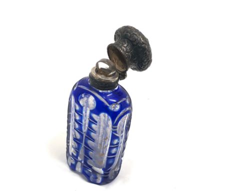 Antique silver &amp; Bohemian glass scent bottle measures approx 8.5cm high complete with stopper silver top loose