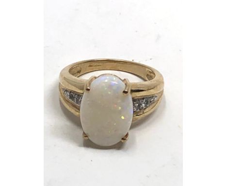 9ct gold opal &amp; diamond dress ring (5.5g)