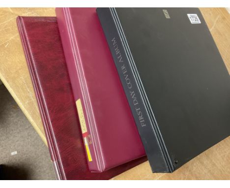 3 albums containing a collection of signed first day covers including Lester pig got, Glenda Jackson, richard Todd, Ronnie Co