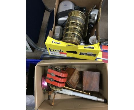 Various scientific instruments and camera equipment - NO RESERVE